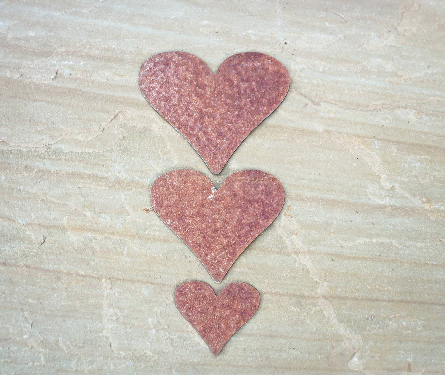 Rusty Metal LOVE HEARTS x 3 Garden Ornaments. Rustic Garden Decor. Metal Garden Hearts Decoration. Rusted Steel Garden Art. Vintage Gift.