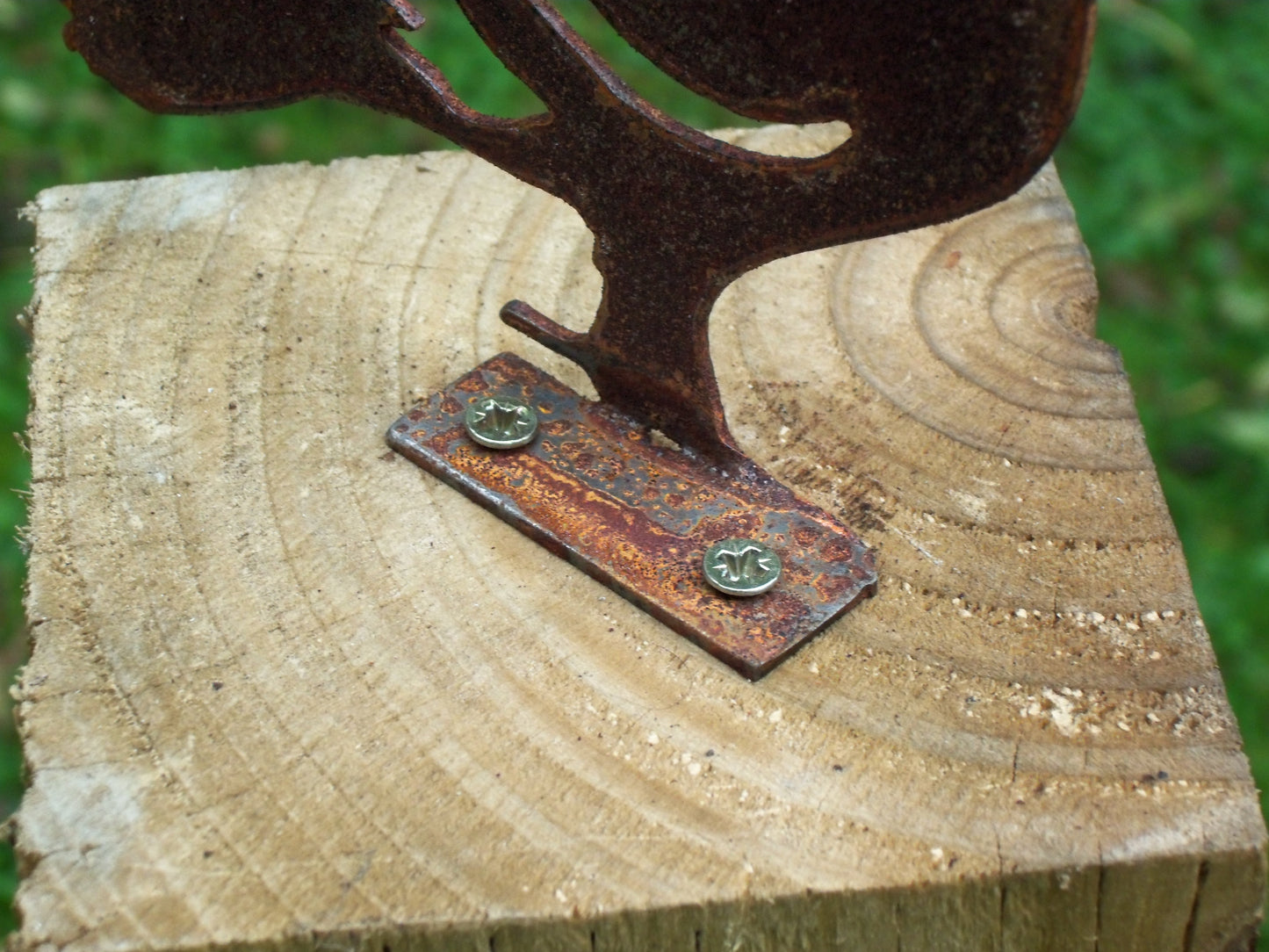 Rusty Metal PIGEON Bird Garden Ornament. Rustic Fence Post Topper. Metal Garden Pigeon Decoration. Rusted Steel Garden Art. Birthday Gift.