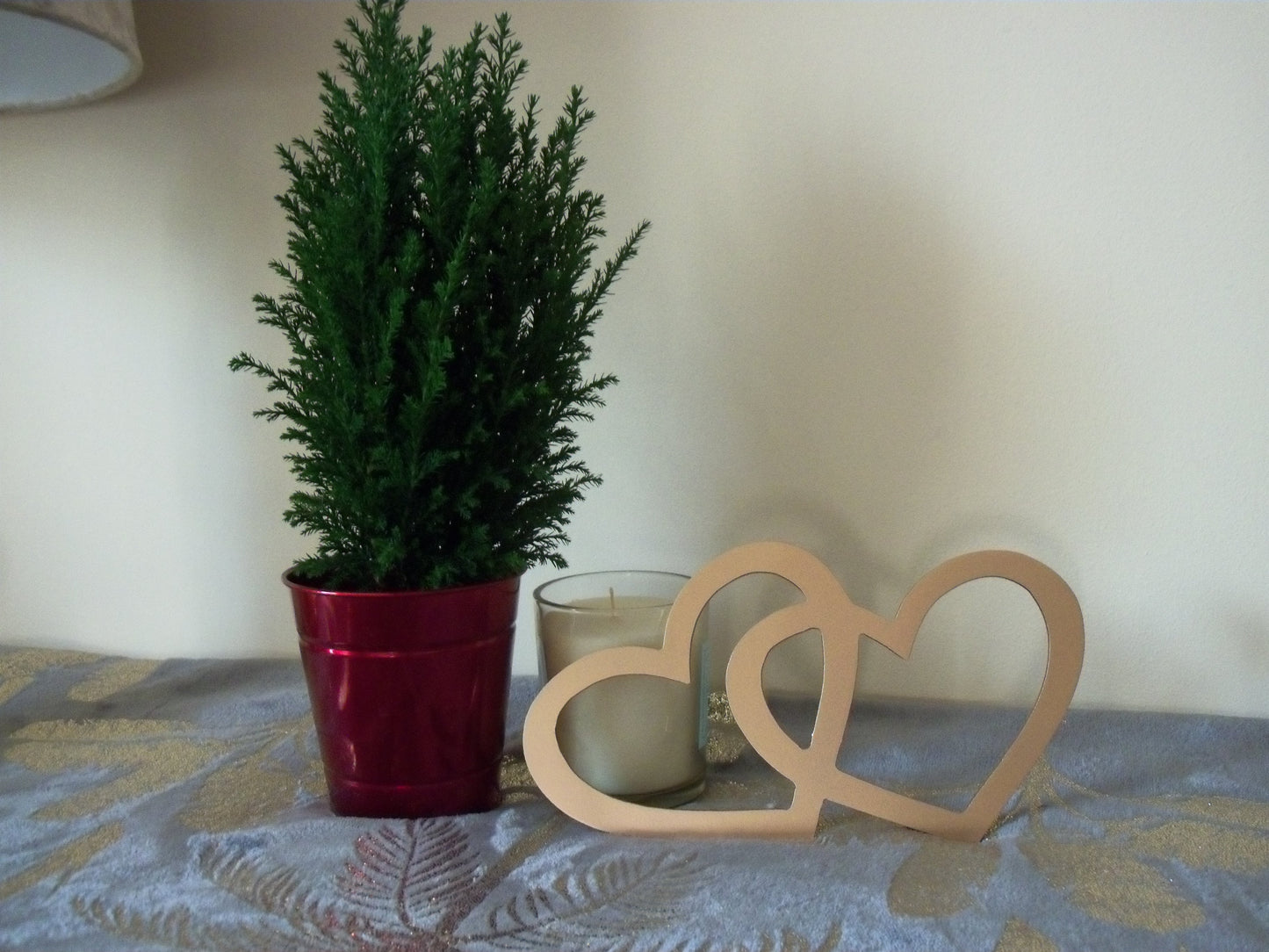 Gold Painted Metal Entwined HEARTS Home & Garden Ornament. Metal HEART Home Decoration. Painted Steel Home Art Decor Birthday Gift Love