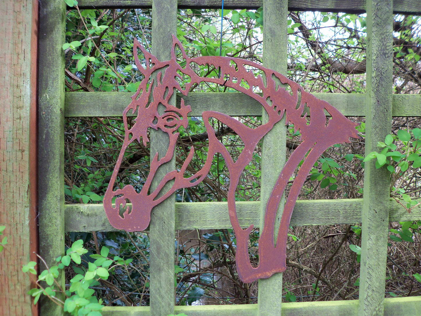 Rusty Metal HORSE Head Garden Ornament. Rustic Garden Decor. Metal Garden HORSE Decoration. Rusted Steel Garden Art. Vintage Stables Gift.