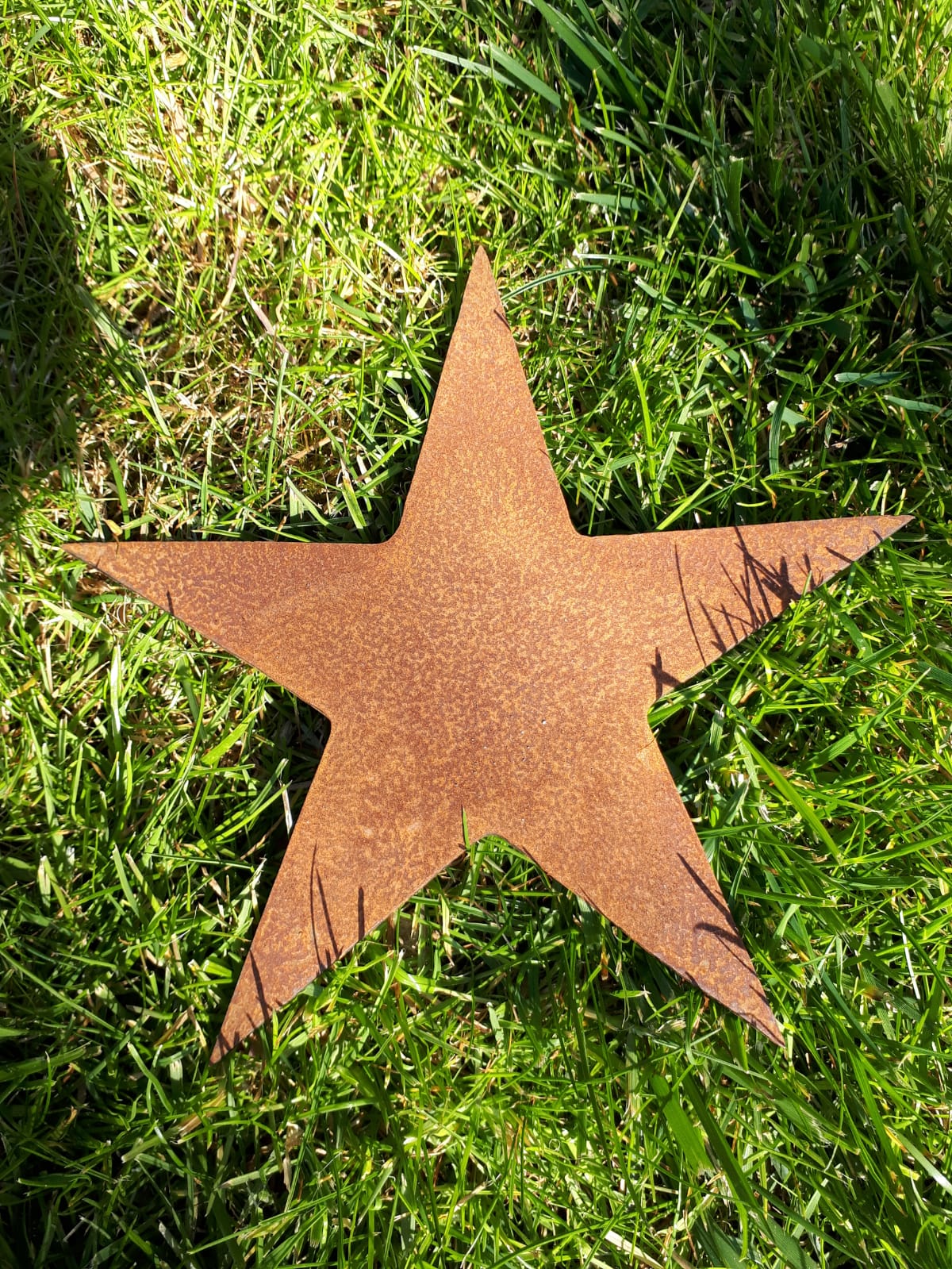 Rusty Metal STAR -Med Garden Ornament. Rustic Garden Decor. Rusted Steel Garden Art Vintage Metal Garden STAR Decoration. Birthday Present.