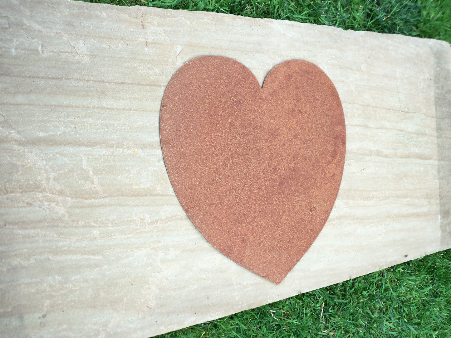 Rusty Metal HEART Garden Ornament. Rustic Garden Decor. Metal HEART Garden Decoration. Rusted Steel Garden Art. Birthday Gift for Mum. Wife.