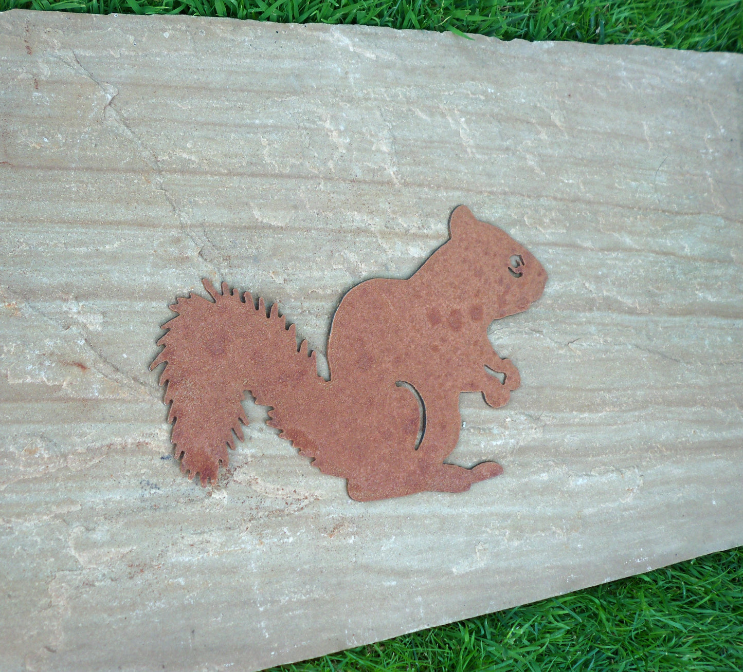 Rusty Metal SQUIRREL Garden Ornament. Rustic Garden Decor. Metal Garden Squirrel Decoration. Rusted Steel Garden Art. Birthday Gift for Mum