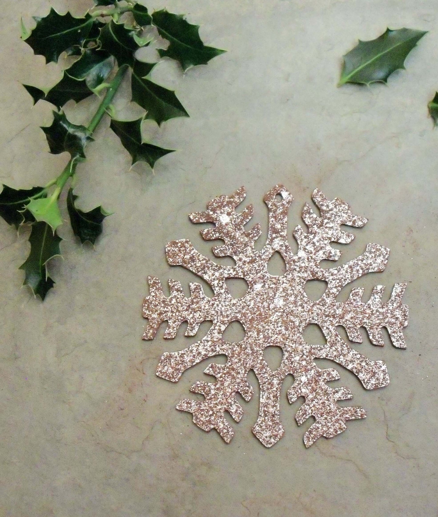 Rusty Metal SNOWFLAKE with Antiqued Silver Finish Garden Ornament. Rustic Garden Decor. Rusted Steel Garden Art. Christmas Decoration Gift.