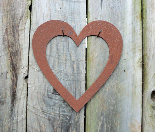 Rusty Metal LOVE HEART Garden Ornament. Rustic Garden Decor. Metal HEART Garden Decoration. Rusted Steel Garden Art. Birthday Gift Mum Wife.