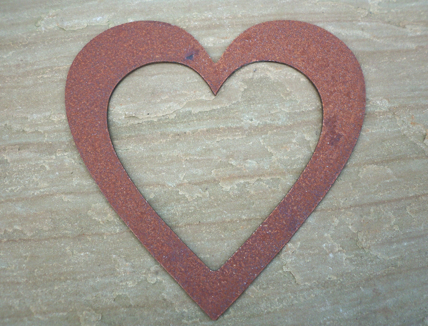 Rusty Metal LOVE HEART Garden Ornament. Rustic Garden Decor. Metal HEART Garden Decoration. Rusted Steel Garden Art. Birthday Gift Mum Wife.