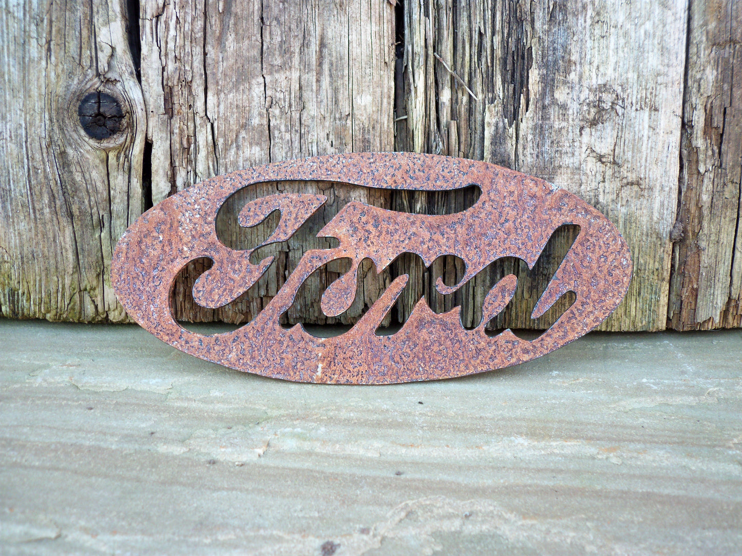 Rusty Metal FORD BADGE SIGN Garden Ornament. Rustic Garden Decor. Metal Garden CAR BADGE Decoration. Rusted Steel Garden Art. Birthday Gift.