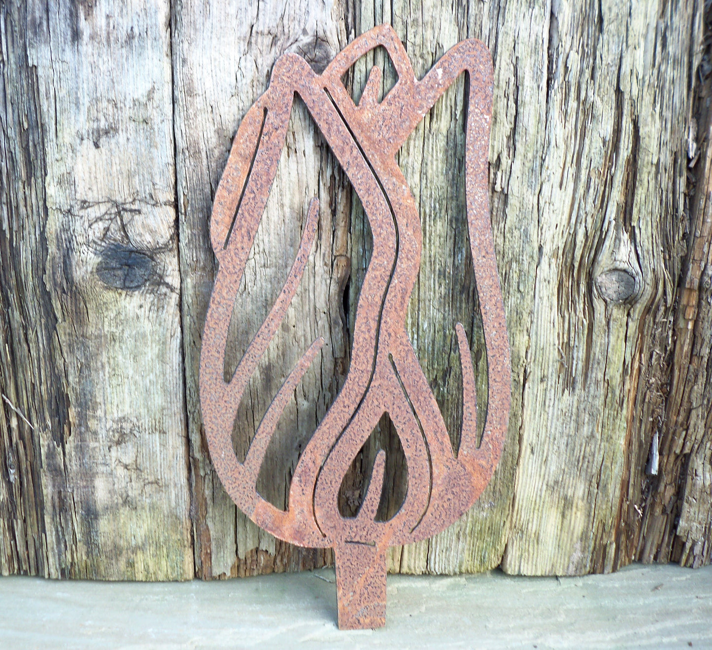 Rusty Metal TULIP FLOWER Garden Ornament - Large. Rustic Garden Decor. Metal Garden Decoration. Rusted Steel Garden Art Birthday Present Mum