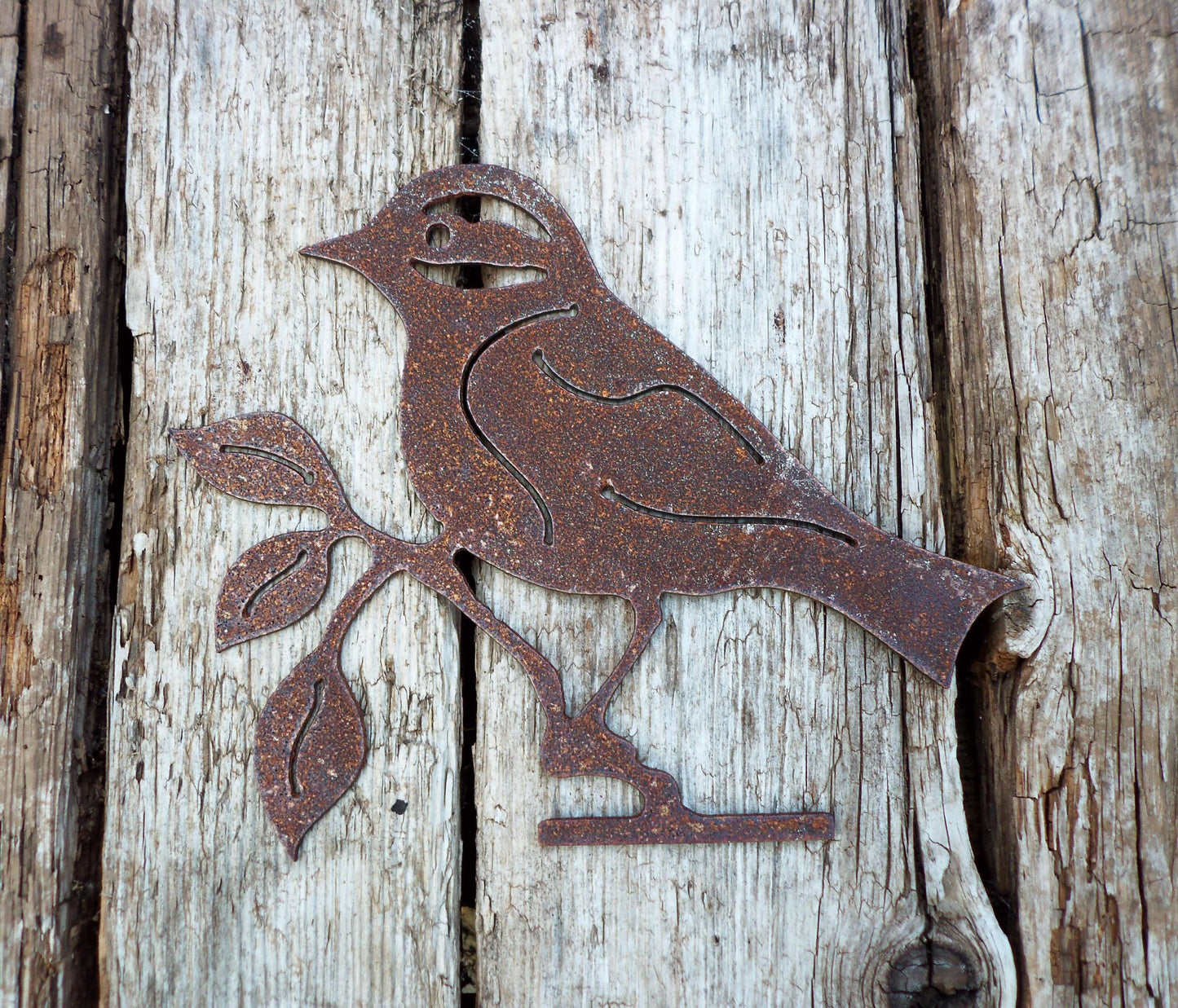 Rusty Metal GARDEN BIRD Garden Ornament. Rustic Garden Decor. Metal Garden Bird Decoration. Rusted Steel Garden Art. Birthday Gift for Mum.