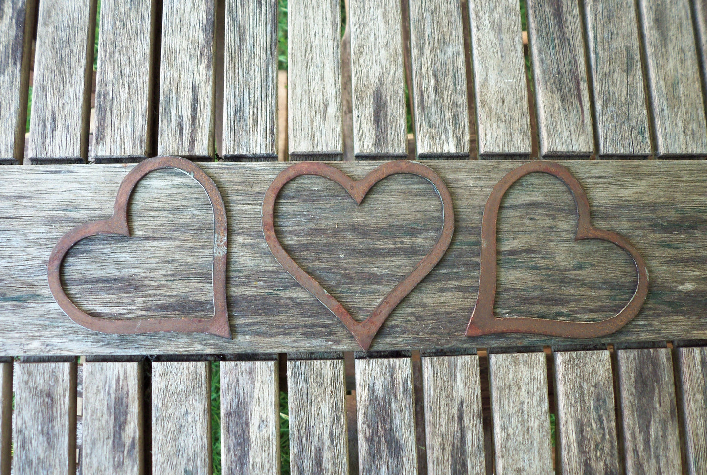 Rusty Metal HEARTS x 3 Garden Ornament. Rustic Garden Decor. Rusted Steel Garden Art. Metal Garden Decoration. Birthday Present.