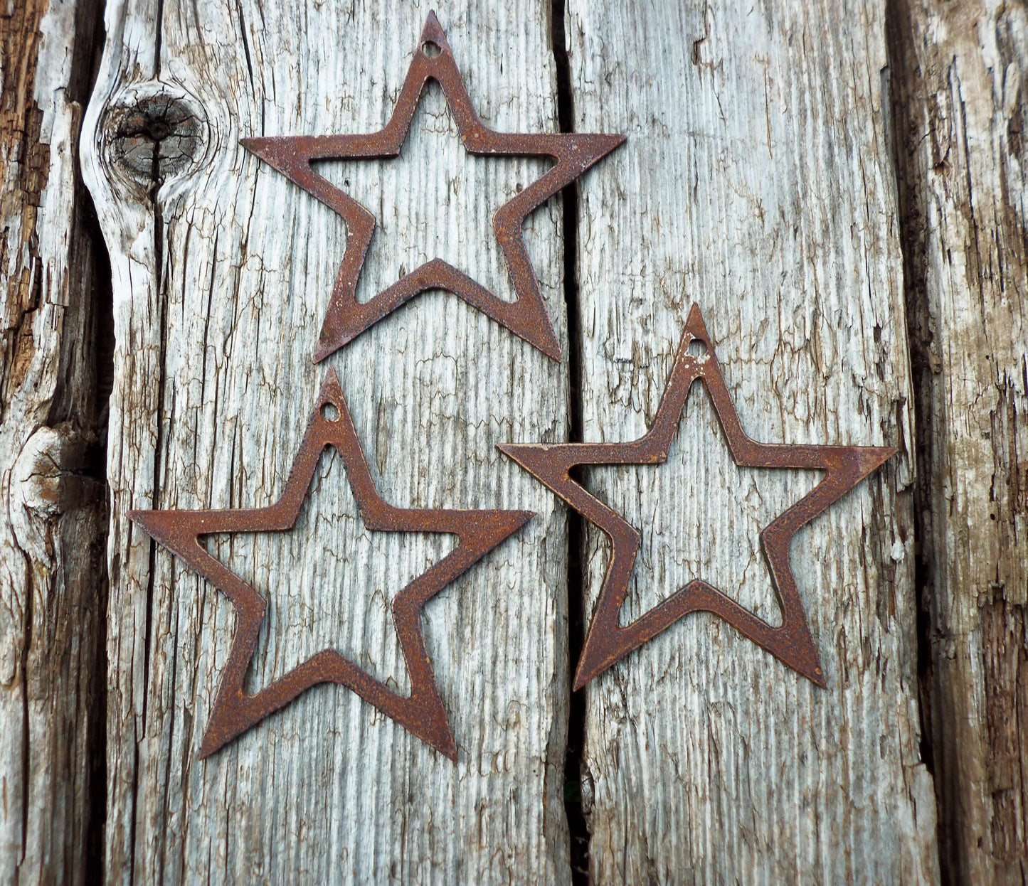 Rusty Metal STARS x 3 with Hanging Holes Garden Ornament. Rustic Garden Decor. Rusted Steel Garden Art. Metal Garden Decoration. Birthday.