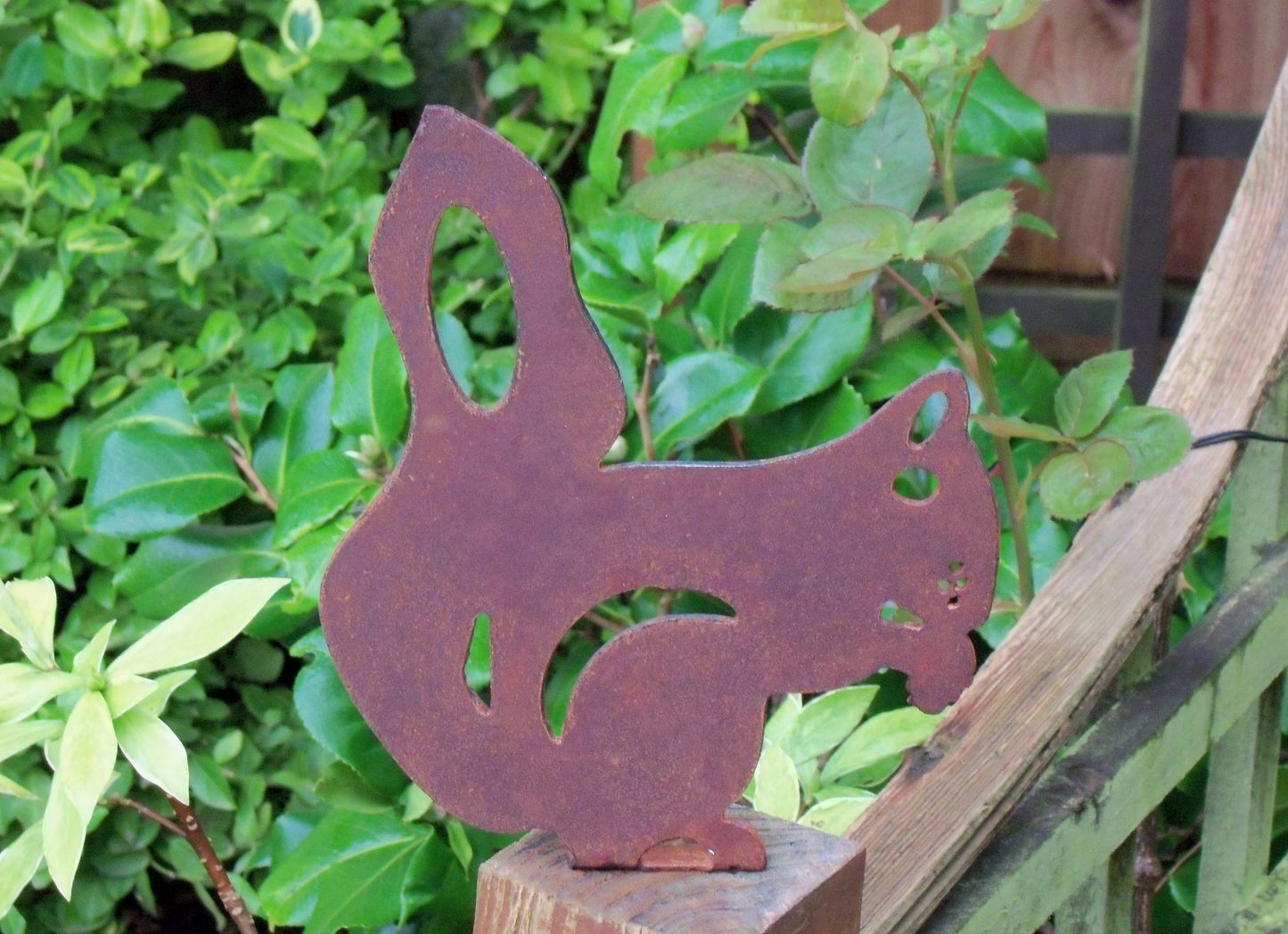 Rusty Metal SQUIRREL Garden Ornament. Rustic Fence Post Topper. Metal Garden Squirrel Decoration. Rusted Steel Garden Art. Birthday Gift.