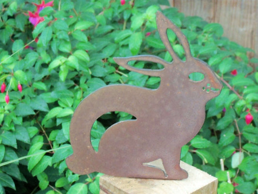 Rusty Metal RABBIT Garden Ornament. Rustic Fence Post Topper. Metal Garden Rabbit Decoration. Rusted Steel Garden Art. Birthday Gift Mum.