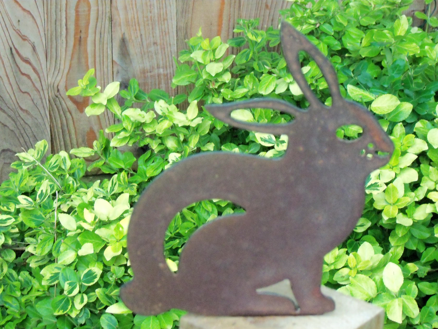 Rusty Metal RABBIT Garden Ornament. Rustic Fence Post Topper. Metal Garden Rabbit Decoration. Rusted Steel Garden Art. Birthday Gift Mum.