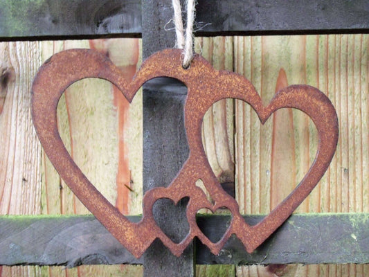 Rusty Metal Group of HEARTS Garden Ornament. Rustic Garden Decor. Metal HEART Garden Decoration. Rusted Steel Garden Art. Birthday Gift Love