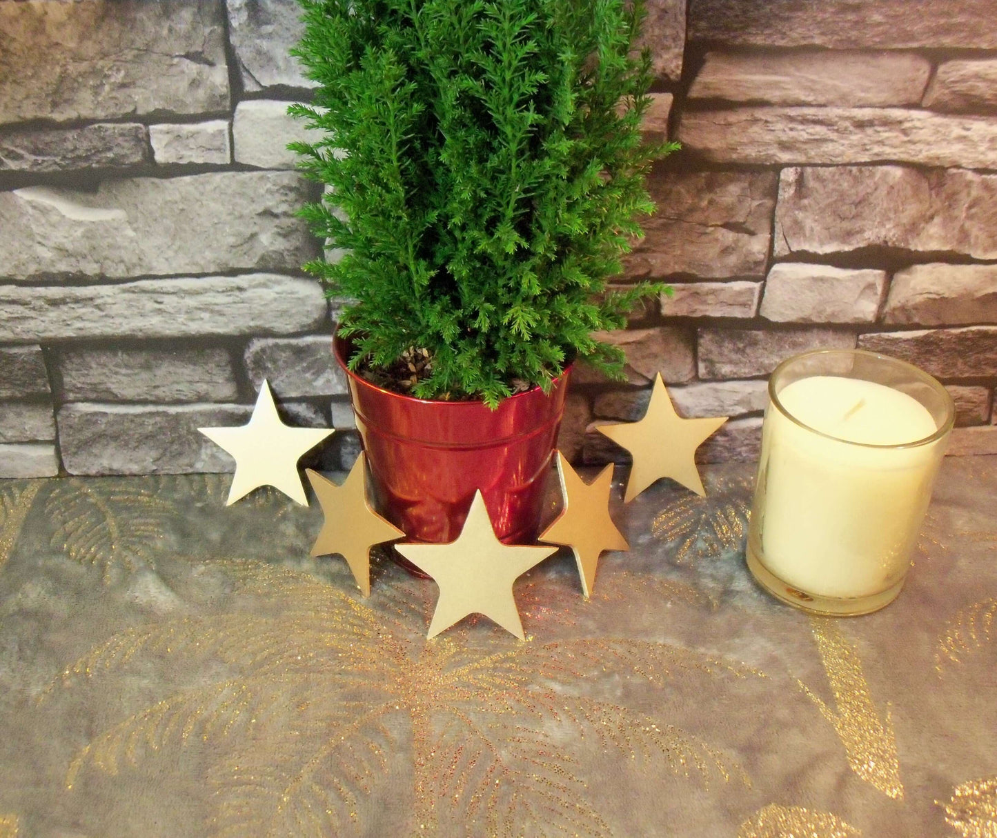 Gold Painted Metal STARS x 5 Home & Garden Ornament. Metal STAR Home Decoration. Gold Painted Steel Home Art Decor. Birthday Present Mother.