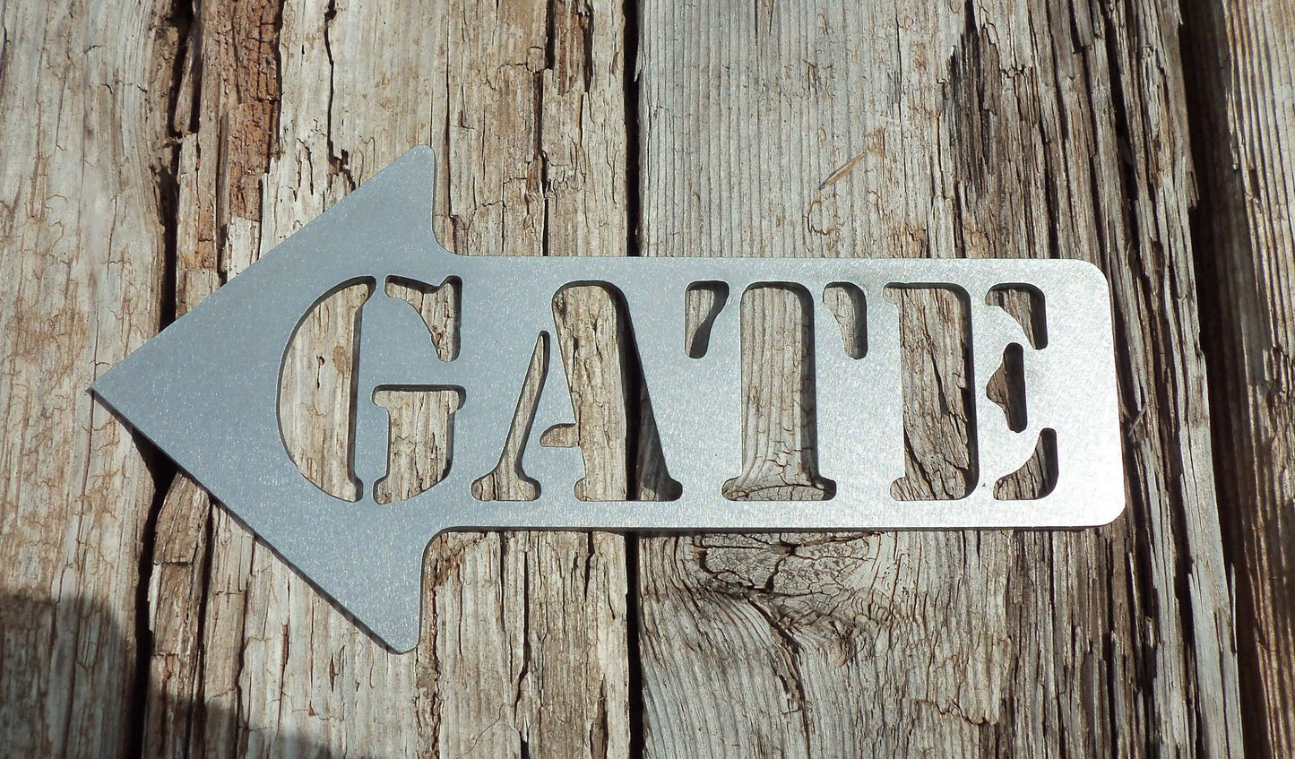 Metal ARROW -'GATE' Left/Right/Ahead Sign Garden Ornament. Rustic Garden Decor. Metal Garden Direction ARROW Decoration. Steel Garden Art.