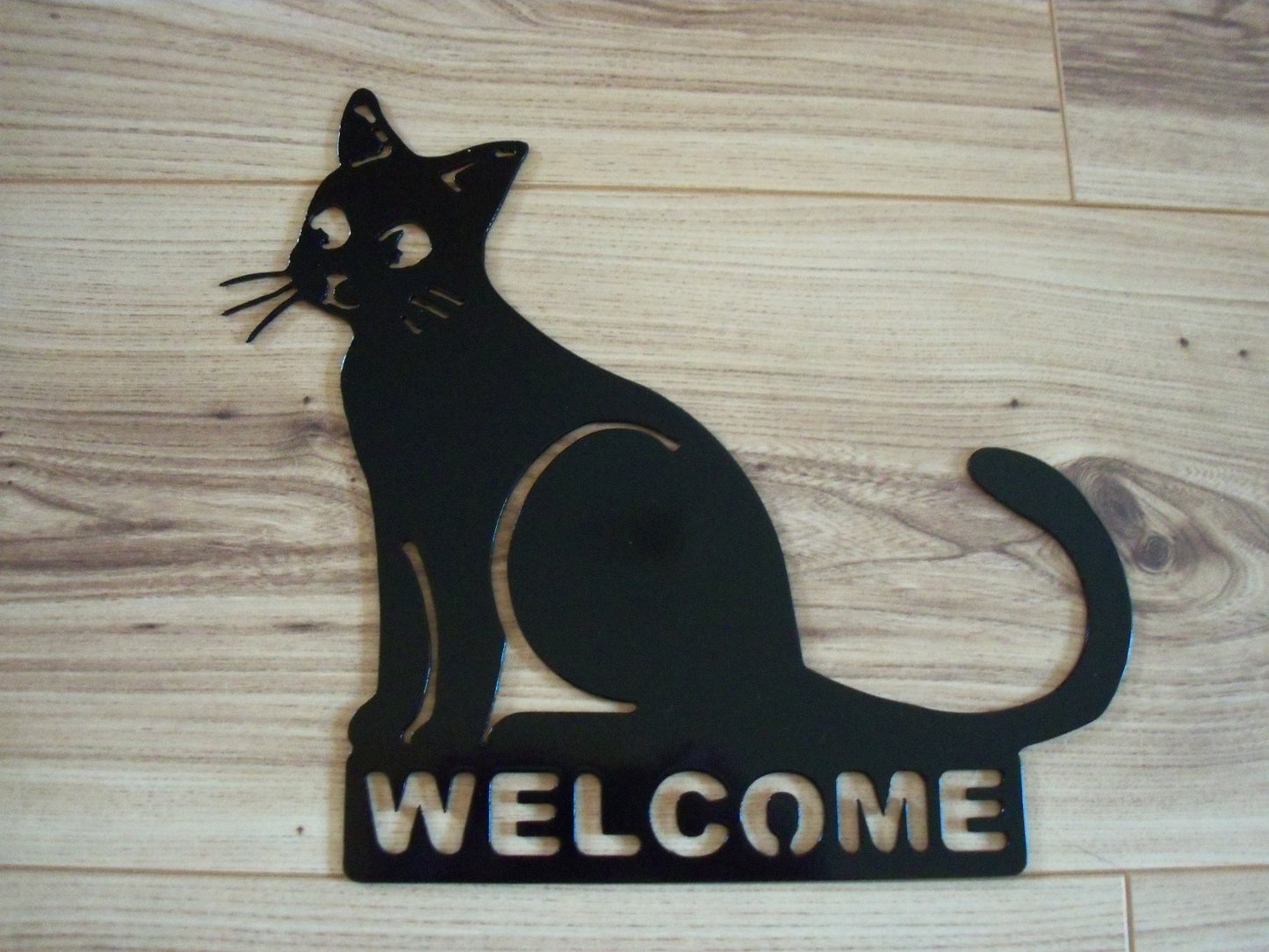 Black Painted Metal WELCOME CAT Sign Plaque Home & Garden Ornament. Metal Wall Art Home Decoration. Painted Steel Art Decor House Cat Gift.