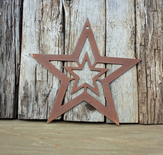 Rusty Metal STAR with STAR Hanging Garden Ornament. Rustic Garden Decor. Rusted Steel Garden Art Metal STAR Garden Decoration Christmas Gift