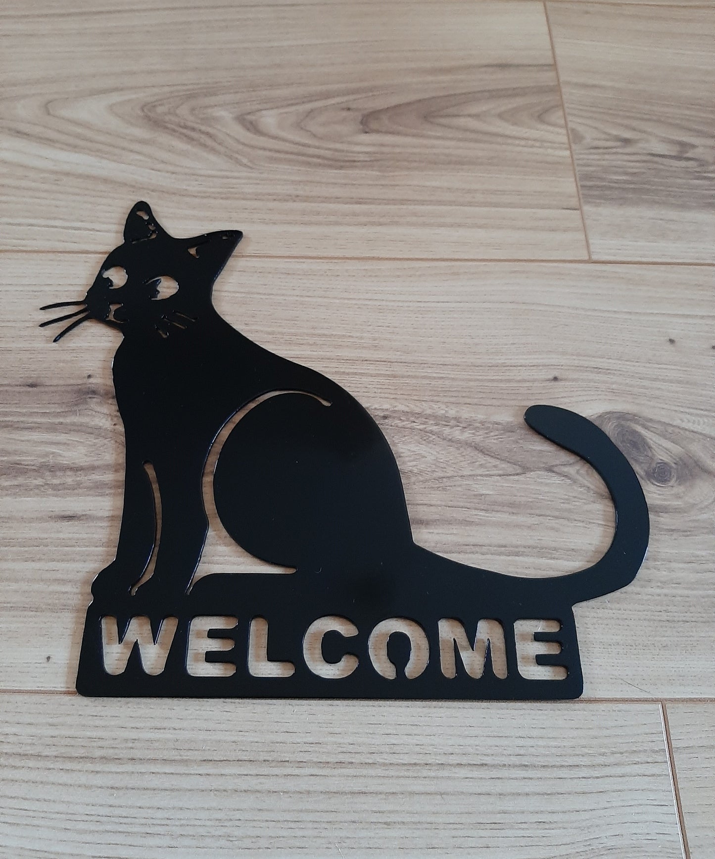 Black Painted Metal WELCOME CAT Sign Plaque Home & Garden Ornament. Metal Wall Art Home Decoration. Painted Steel Art Decor House Cat Gift.