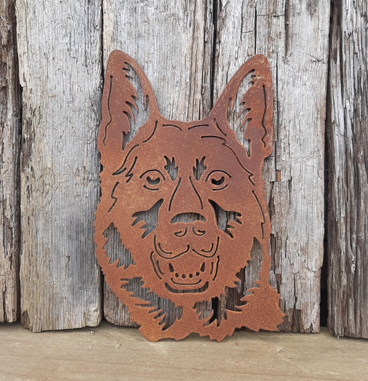 Rusty Metal GERMAN SHEPHERD HAPPY DOG Face Garden Ornament. Rustic Garden Decor. Metal Garden Dog Decoration. Rusted Steel Garden Art. Vintage Gift.