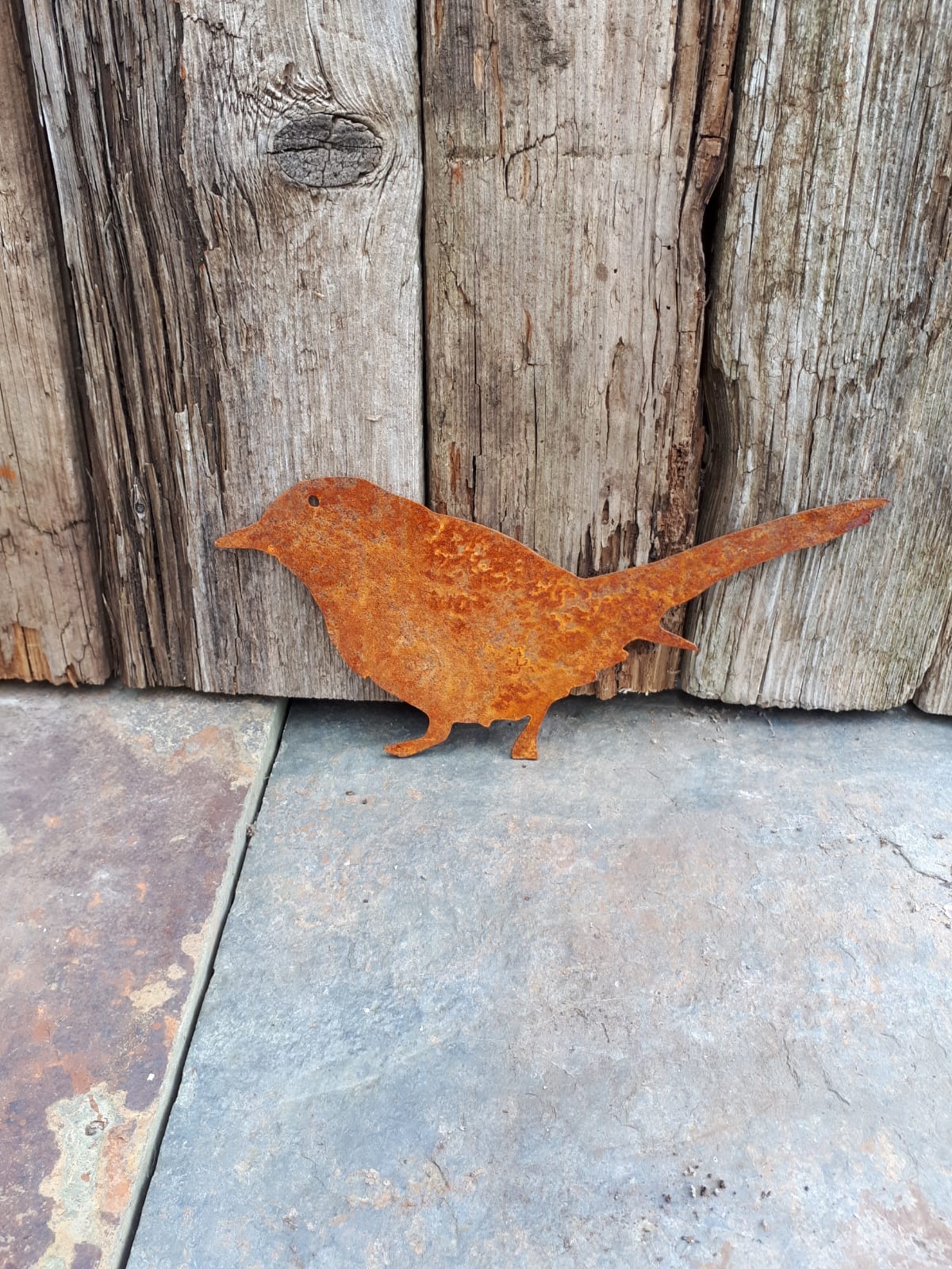 Rusty Metal WREN Bird Garden Ornament. Rustic Garden Decor. Metal Garden Bird Decoration. Rusted Steel Garden Art. Birthday Gift for Mum.